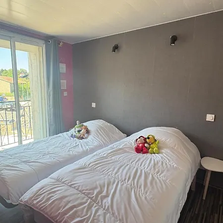 Maison 4 2 Sde Terrasse Et Parking 別荘