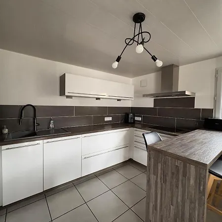 Maison 4 2 Sde Terrasse Et Parking *